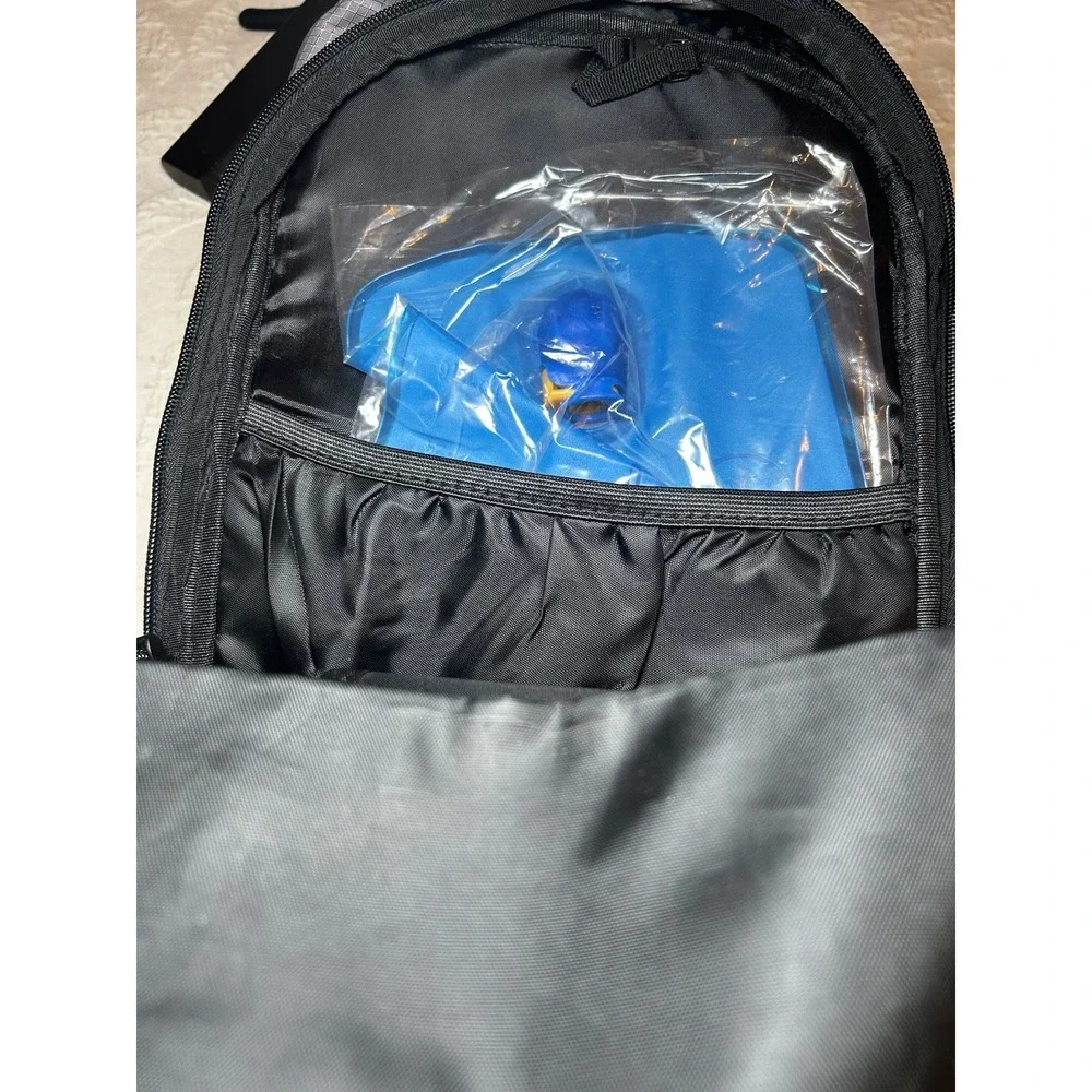 Unigear Unisex Adult's Adjustable Hydration Pack Backpack‎ Black One Size 2L